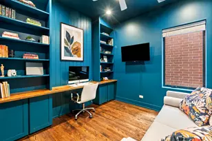 2712 W Montrose Ave, Chicago, IL 60618 - Photo 15