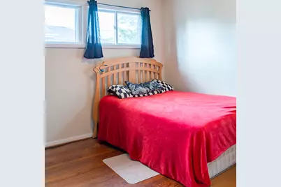 8837 Belleforte Avenue, Morton Grove, IL 60053 - Photo 9
