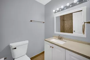 1193 E Barberry Ln, Palatine, IL 60074 - Photo 15