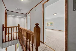 221 E John St, Forrest, IL 61741 - Photo 25