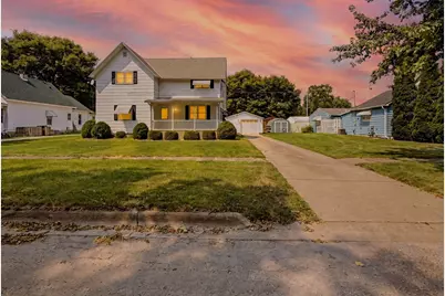 221 E John Street, Forrest, IL 61741 - Photo 1