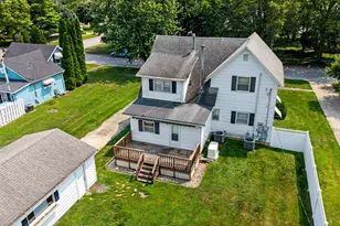 221 E John St, Forrest, IL 61741 - Photo 37