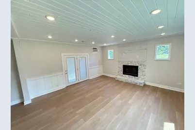 7141 Wolf Road, Indian Head Park, IL 60525 - Photo 13