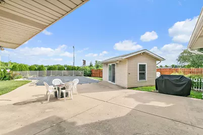 2019 E Avon Lane, Arlington Heights, IL 60004 - Photo 55