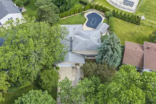 2019 E Avon Ln, Arlington Heights, IL 60004 - Photo 61