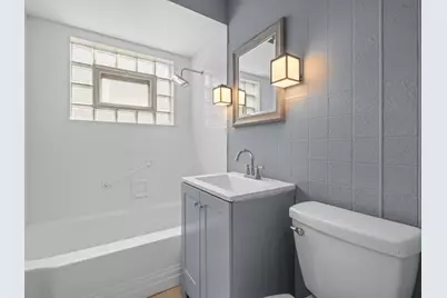9546 S Emerald Avenue, Chicago, IL 60628 - Photo 9