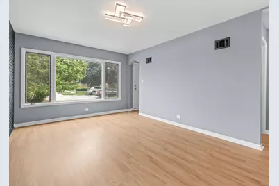 9546 S Emerald Avenue, Chicago, IL 60628 - Photo 5