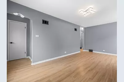 9546 S Emerald Avenue, Chicago, IL 60628 - Photo 3
