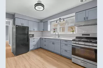 9546 S Emerald Avenue, Chicago, IL 60628 - Photo 7