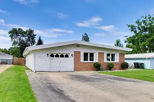 4641 Locust Ave, Glenview, IL 60025 - Photo 3