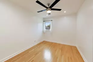 4641 Locust Ave, Glenview, IL 60025 - Photo 17
