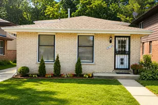 18149 Ravisloe Terrace, Country Club Hills, IL 60478 - Photo 1