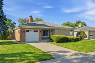 5022 Fargo Ave, Skokie, IL 60077 - Photo 1
