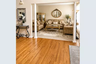 11 Harrington Court, Hawthorn Woods, IL 60047 - Photo 11
