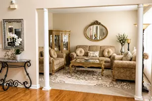 11 Harrington Ct, Hawthorn Woods, IL 60047 - Photo 11