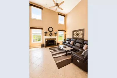 11 Harrington Court, Hawthorn Woods, IL 60047 - Photo 3