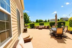 11 Harrington Ct, Hawthorn Woods, IL 60047 - Photo 29