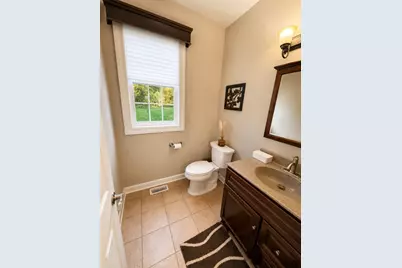 11 Harrington Court, Hawthorn Woods, IL 60047 - Photo 27