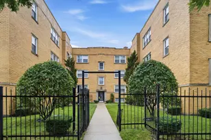 6046 N Francisco Ave, Chicago, IL 60659 - Photo 1