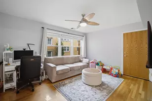 6046 N Francisco Ave, Chicago, IL 60659 - Photo 7