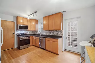 6046 N Francisco Avenue #2W, Chicago, IL 60659 - Photo 9
