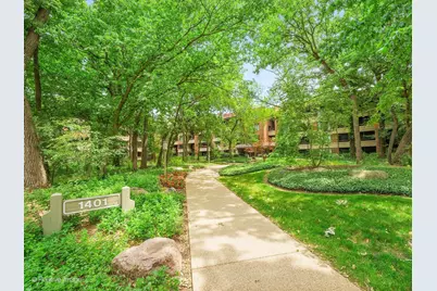 1401 Burr Oak Road #416B, Hinsdale, IL 60521 - Photo 1