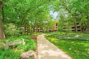 1401 Burr Oak Rd, Hinsdale, IL 60521 - Photo 1