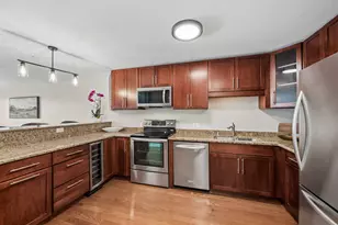 2020 N Lincoln Park W, Chicago, IL 60614 - Photo 3