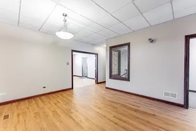 5543 W Diversey Avenue, Chicago, IL 60639 - Photo 29
