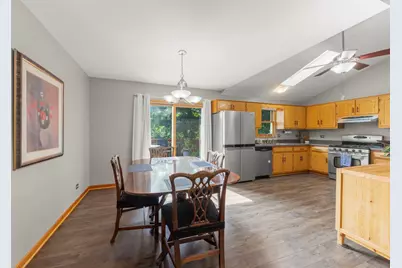 907 Wescott Road, Bolingbrook, IL 60440 - Photo 5