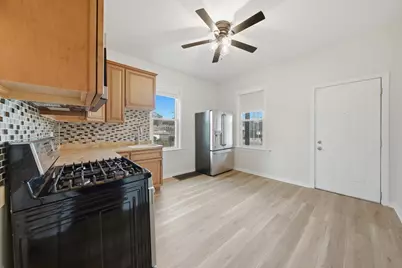 9232 S Essex Avenue, Chicago, IL 60617 - Photo 23