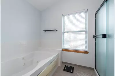 39689 Lynsee Court, Beach Park, IL 60083 - Photo 23