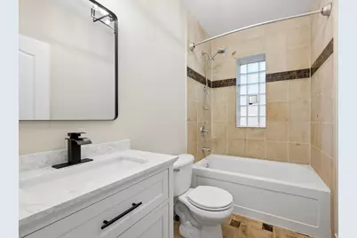 4134 N Kenmore Avenue #2, Chicago, IL 60613 - Photo 15