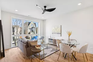 4206 S Calumet Ave, Chicago, IL 60653 - Photo 3