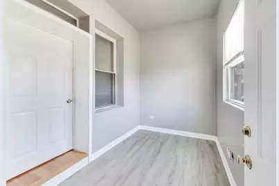6524 S Eberhart Avenue, Chicago, IL 60637 - Photo 17