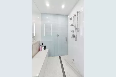 600 N Lake Shore Drive #3602, Chicago, IL 60611 - Photo 15