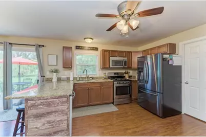 250 Kern Street, Braidwood, IL 60408 - Photo 9