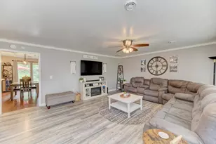 250 Kern St, Braidwood, IL 60408 - Photo 3