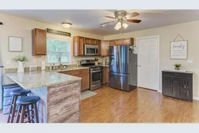 250 Kern Street, Braidwood, IL 60408 - Photo 5