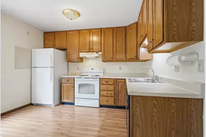 510 E Mulberry Street #1, Bloomington, IL 61701 - Photo 7