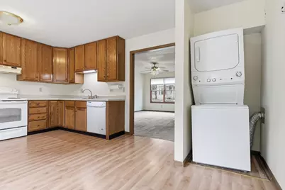 510 E Mulberry Street #1, Bloomington, IL 61701 - Photo 9