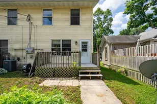 510 E Mulberry St, Bloomington, IL 61701 - Photo 23