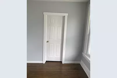 2704 E 77th Street #2, Chicago, IL 60649 - Photo 5
