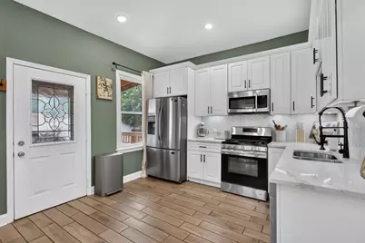 7303 Oakwood Avenue, Lyons, IL 60534 - Photo 5