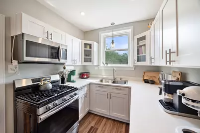 338 S East Avenue #3N, Oak Park, IL 60302 - Photo 3