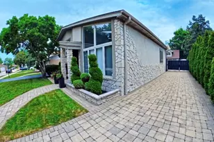 2519 Parkwood Ln, Des Plaines, IL 60018 - Photo 41