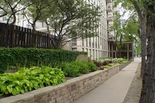 1660 N La Salle Dr, Chicago, IL 60614 - Photo 13