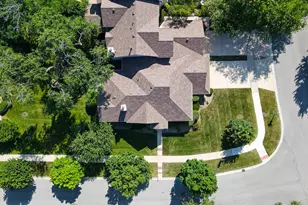 2260 Durand Dr, Downers Grove, IL 60515 - Photo 5