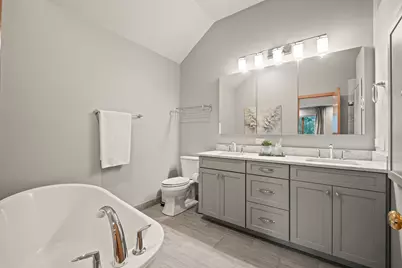 2260 Durand Drive, Downers Grove, IL 60515 - Photo 21