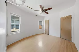 9250 S Ada St, Chicago, IL 60620 - Photo 11